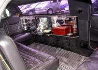 Прокат автомобилей Сочи - Аренда Лимузинов VIP-класса в Сочи - Лимузин LINCOLN "Town Car Stretch (8,5 метров)"