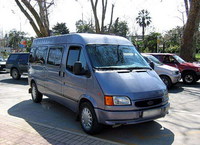 Прокат автомобилей Сочи - Аренда микроавтобусов в Сочи от 13 до 20 мест - Микроавтобус "Форд Транзит (15 мест)"